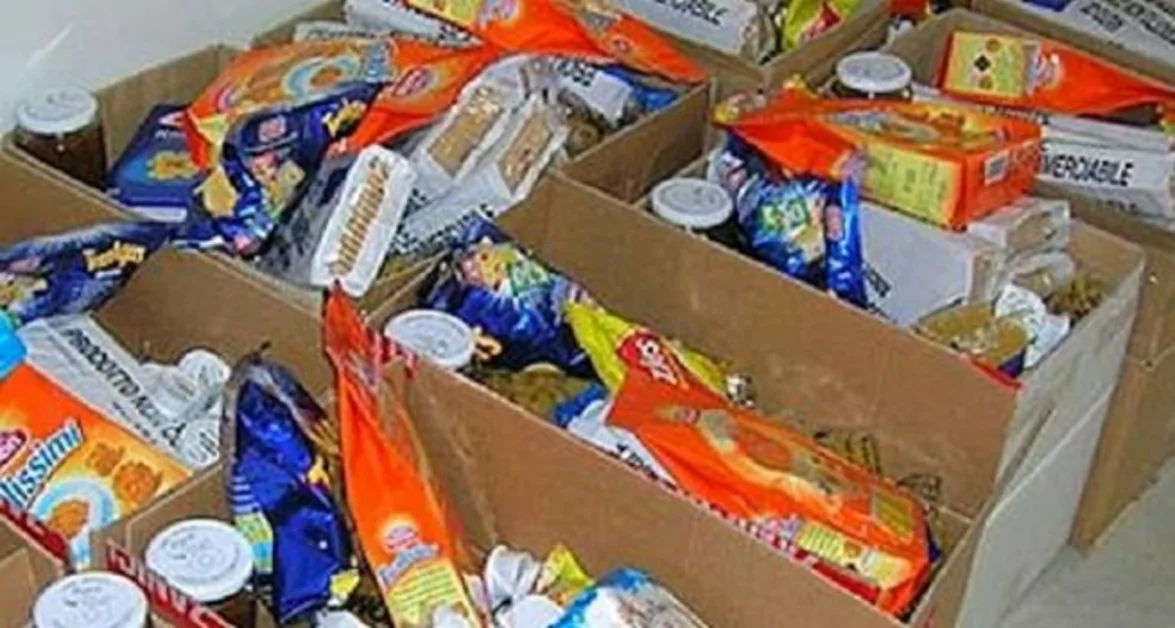 Pompei - Pacchi alimentari per 310 famiglie indigenti