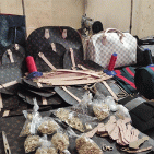 Napoli - Contraffazione dei brand della moda, scoperte due fabbriche del falso