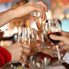 Torre del Greco - Stavano pranzando all'interno di un ristorante: clienti sanzionati e locale chiuso