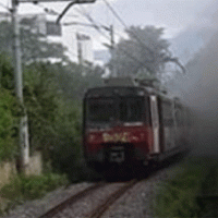 Circumvesuviana, fiamme sul treno della tratta Torre Annunziata-Scafati