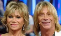 Carmen Russo e Enzo Paolo Turchi: guai giudiziari. Ecco perché 
