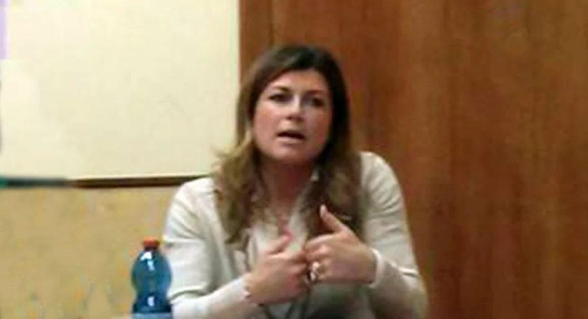 Torre Annunziata - Si dimette la consigliera Pd Germaine Popolo, al suo posto l'ex assessore Aldo Ruggiero