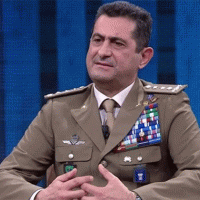 Seconda dose anche in vacanza, la conferma del Commissario Figliuolo