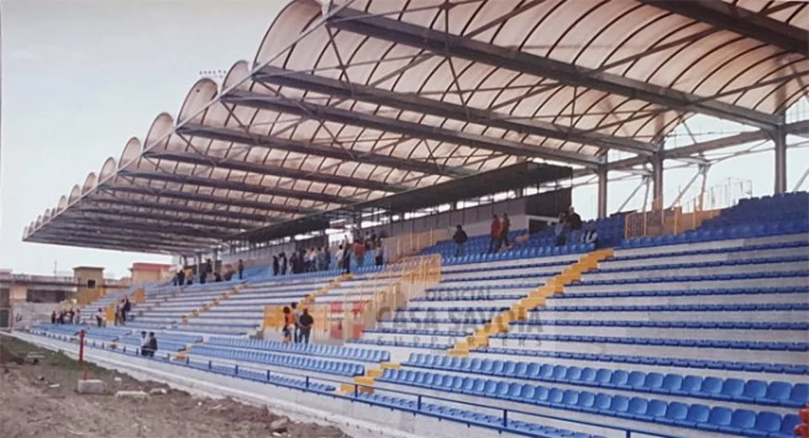 Torre Annunziata - Savoia - Team Nuova Florida a porte aperte allo stadio Giraud