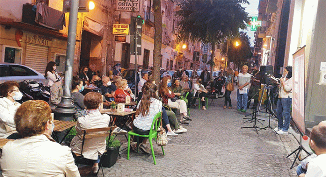 Torre Annunziata - Esaurito "Francesca e Nunziata", il romanzo di Maria Orsini. L'appello della Libreria Libertà