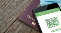 Green Pass, la truffa corre su WhatsApp: molte le segnalazioni di messaggi sospetti 