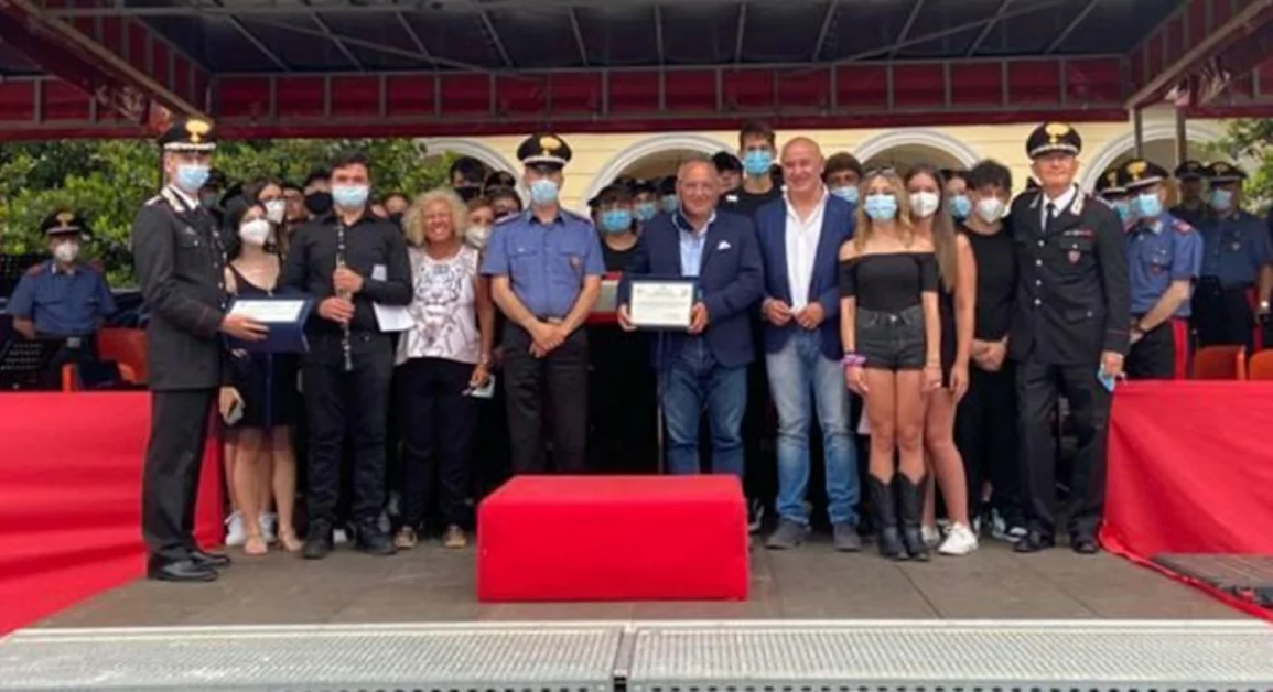Torre Annunziata - Gli studenti del Liceo musicale Pitagora-Croce si esibiscono con la Banda dei Carabinieri