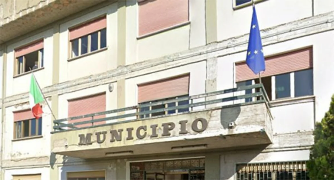 Pollena Trocchia - Il sindaco Esposito nomina la nuova giunta