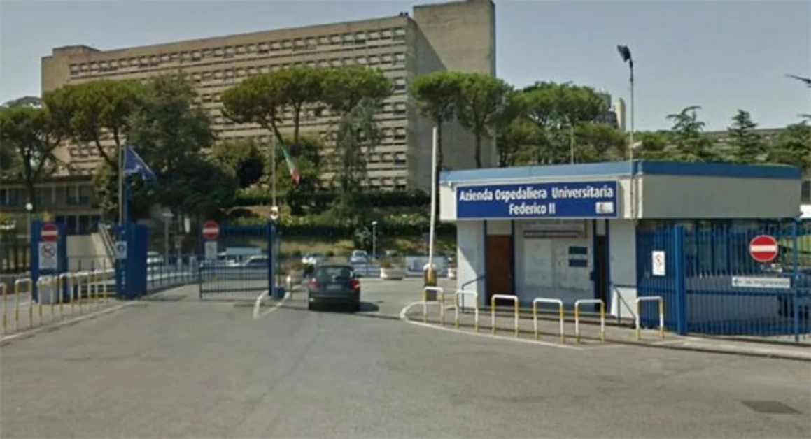 Napoli - Aveva appena partorito, rimane bloccata nell'ascensore dell'ospedale