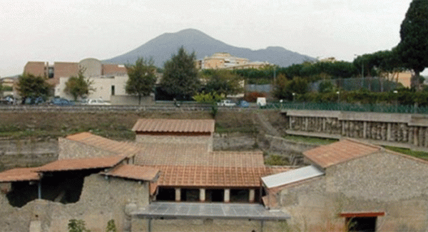 Boscoreale - Villa Regina, visite serali con concerto