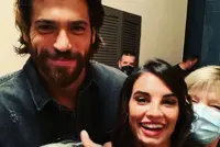 Can Yaman e Francesca Chillemi: caos dietro le quinte di Viola come il mare. Ecco cosa è successo