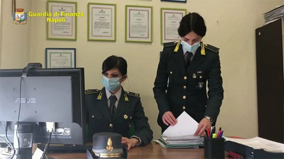 Contrabbando di alcolici e fatture false, coinvolti anche due noti commercialisti