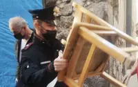 Torre Annunziata: Rimossi i simboli della prepotenza. Carabinieri e Polizia Locale impegnati nei quartieri del centro storico