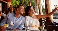 Love Is in the air: Hande Ercel a New York. Nuovo progetto per la partner di Kerem Bursin. Il video