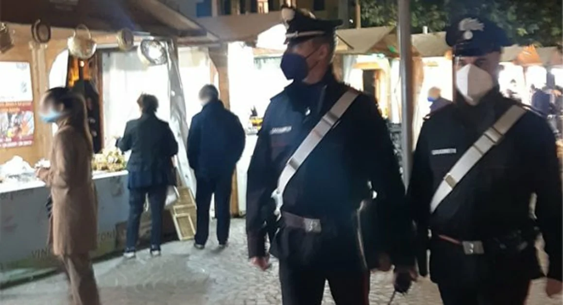 Pompei - Movida, ancora controlli dei carabinieri: sanzionati 6 ristoranti per violazione diritti Siae