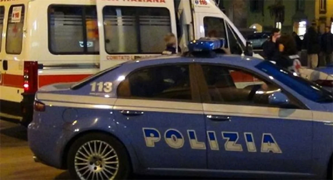 Napoli - Accoltella la compagna e aggredisce i poliziotti, arrestato 50enne