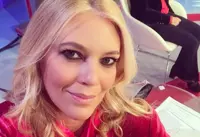 Rai: Eleonora Daniele umiliata in diretta da conduttrice di Canale 5. Ecco cosa è successo 