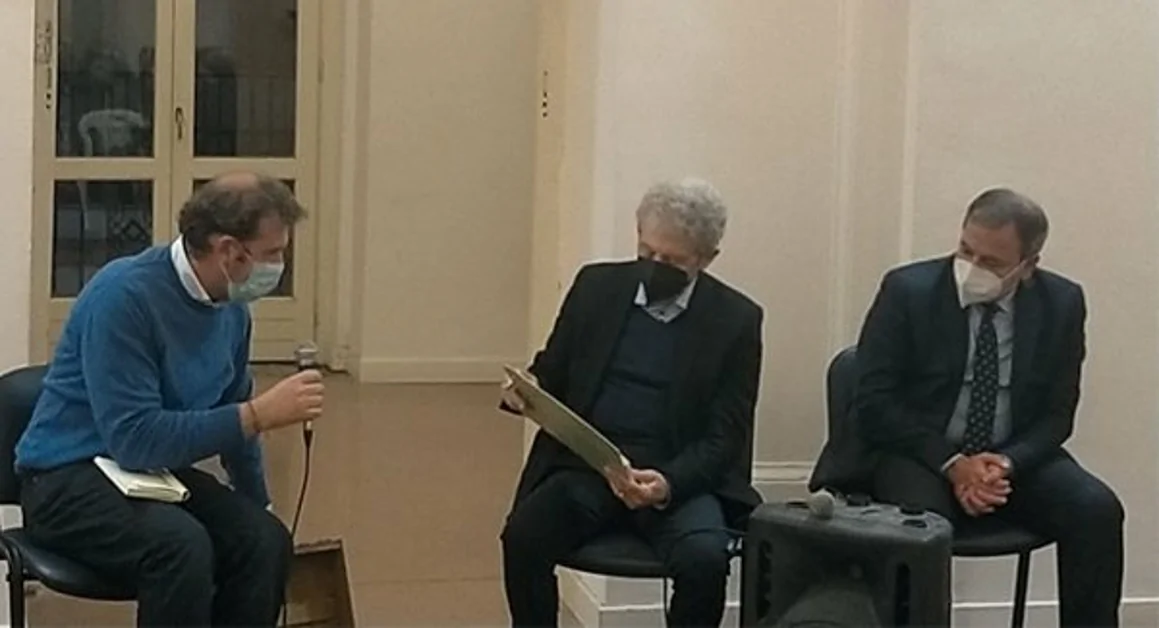 Torre Annunziata - "Libri al Museo": presentato “L’ombra del sospetto”, il nuovo lavoro di Vincenzo Esposito