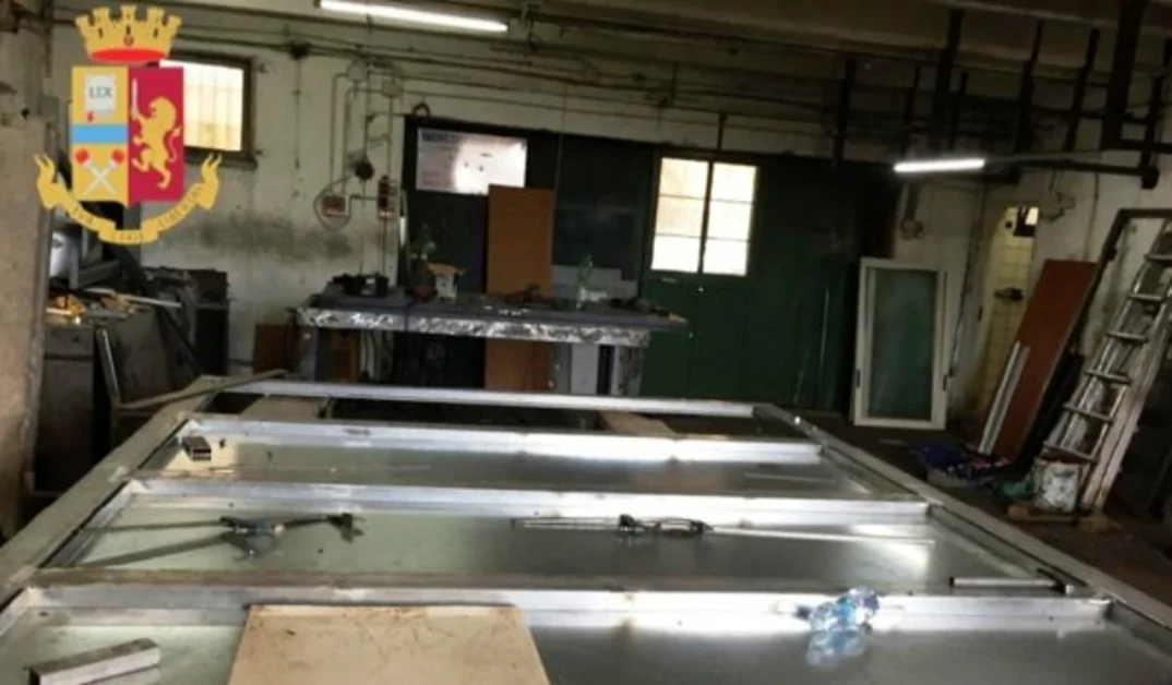 Napoli - Secondigliano, servizio di controllo: denunce e sanzioni