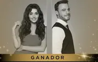 Love is in the air: Kerem Bursin e Hande Hercel battono Can Yaman e Ozge Gurel al Produ Award