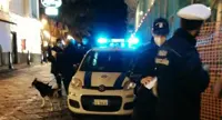 Torre Annunziata - Città presidiata da carabinieri e agenti di polizia locale: antiracket e traffico veicolare