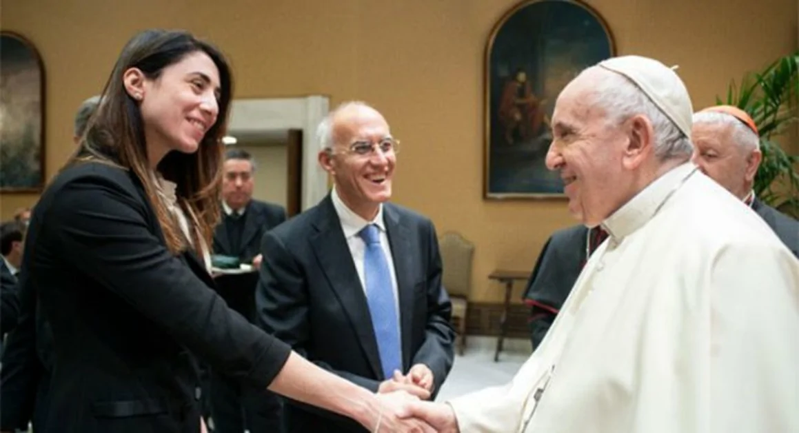 La campionessa di pugilato Irma Testa ricevuta da Papa Francesco in Vaticano