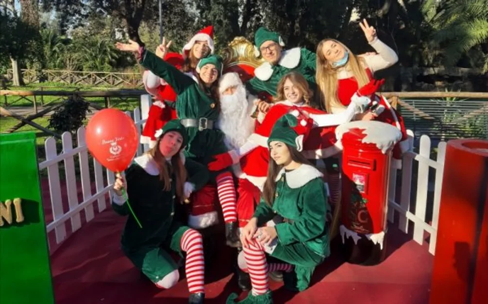 Torre Annunziata - Villaggio di Babbo Natale e degli Elfi a Villa Parnaso