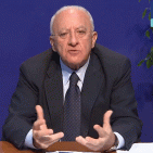 Covid, De Luca: "La mancanza di senso civico ci induce a prendere misure più restrittive"