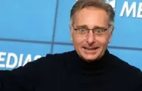 Mediaset: brutte notizie per Paolo Bonolis. Divorzio in vista. Ecco di cosa si tratta 