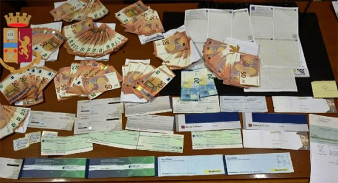 San Giuseppe Vesuviano - In casa aveva oltre 35mila euro falsi, denunciato