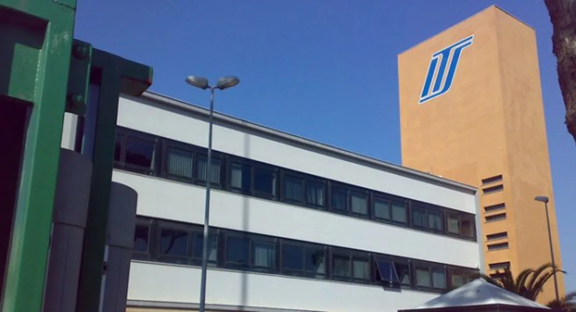 Torre Annunziata - Ritenute in busta paga non versate all'Erario, sequestro a carico di un imprenditore