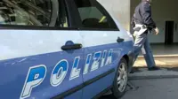 Napoli - In piazza Municipio con un coltello, denunciato 48enne
