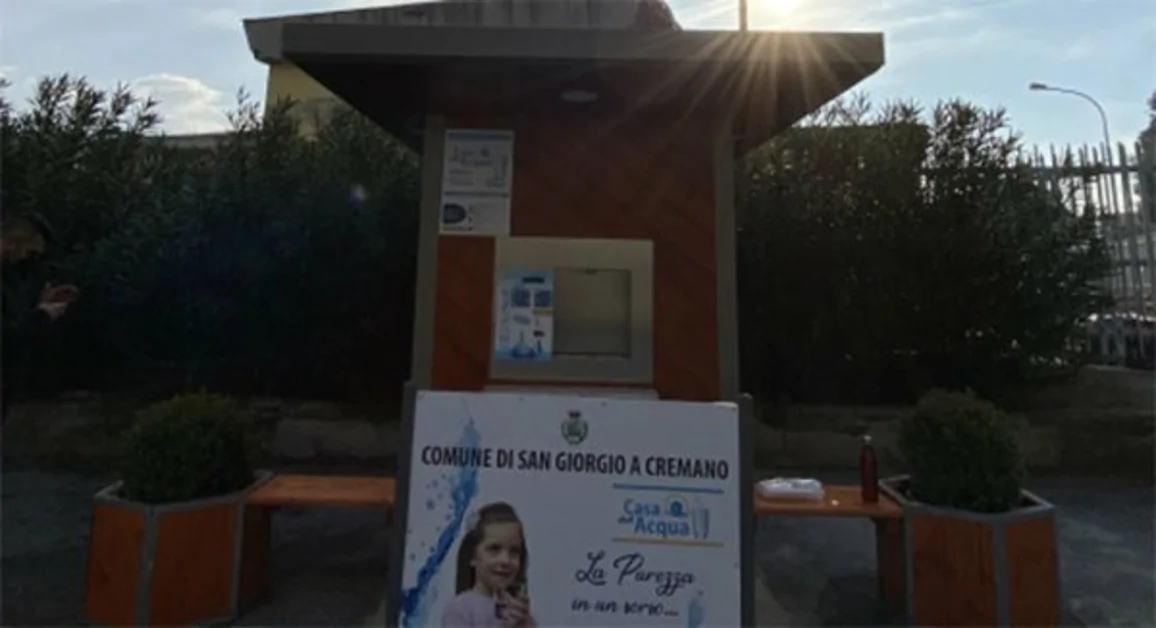 San Giorgio a Cremano - Casa dell'acqua, inaugurata la postazione in via Bachelet 