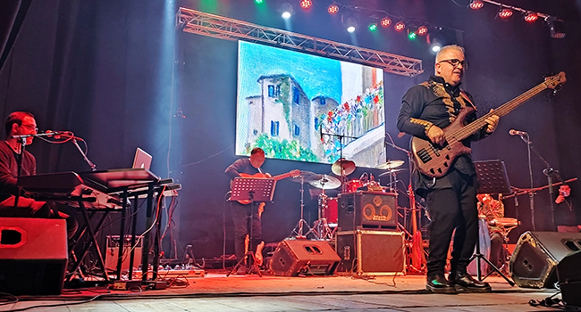 Torre Annunziata – Aniello Misto continua l’opera di solidarietà di Benito Capossela