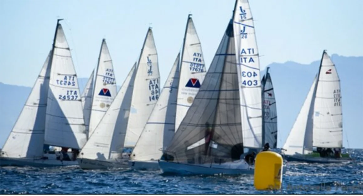A Torre del Greco la VI tappa del Campionato invernale di vela del Golfo di Napoli