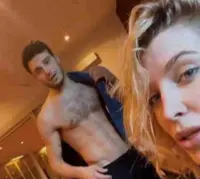 Rai: è amore tra i due famosi insegnanti di Ballando con le Stelle. Fan scatenate. Ecco chi sono
