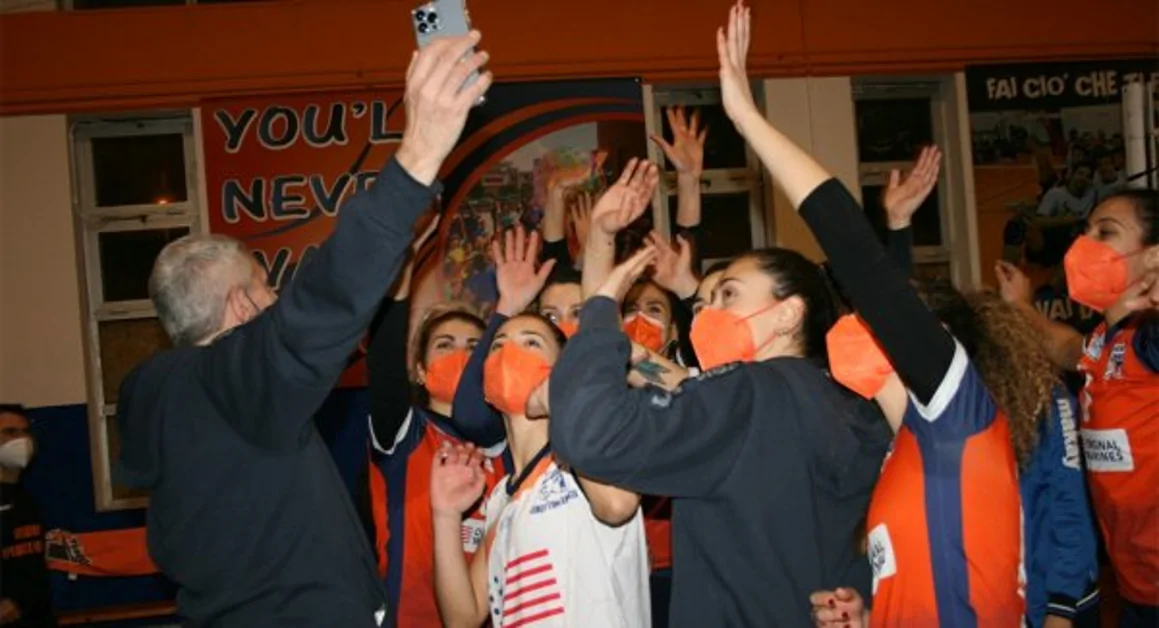 Torre Annunziata - L'Oplonti Volley torna in campo dopo due mesi e vince contro la Todis Pastena