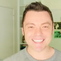 Tiziano Ferro, un messaggio sui social commuove il web. Ecco di cosa si tratta