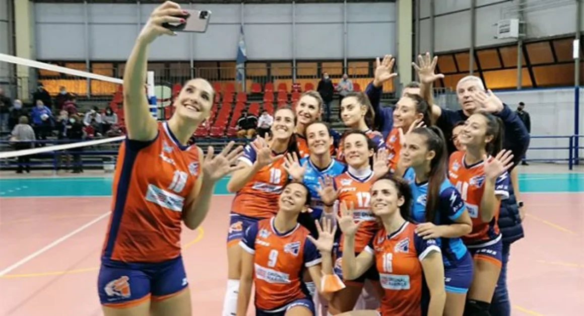 Oplonti Volley in fuga: battuta 3-0 anche la seconda della classe
