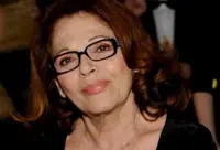 Rai: ennesimo addio a Che Dio ci aiuti. Valeria Fabrizi non ci sarà? Ecco cosa è successo