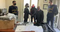 Nel Casertano, la GdF dona capi d'abbigliamento sequestrati ai profughi ucraini