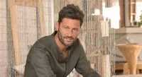 Mediaset: fuori Filippo Bisciglia. Il conduttore di Temptation Island lascia la rete dopo il litigio con Maria de Filippi? 