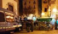 Napoli - Movida: violazioni reiterate, due bar chiusi per un mese a Chiaia