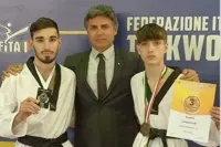 Taekwondo, due bronzi per i fratelli Longobardi ai Campionati italiani