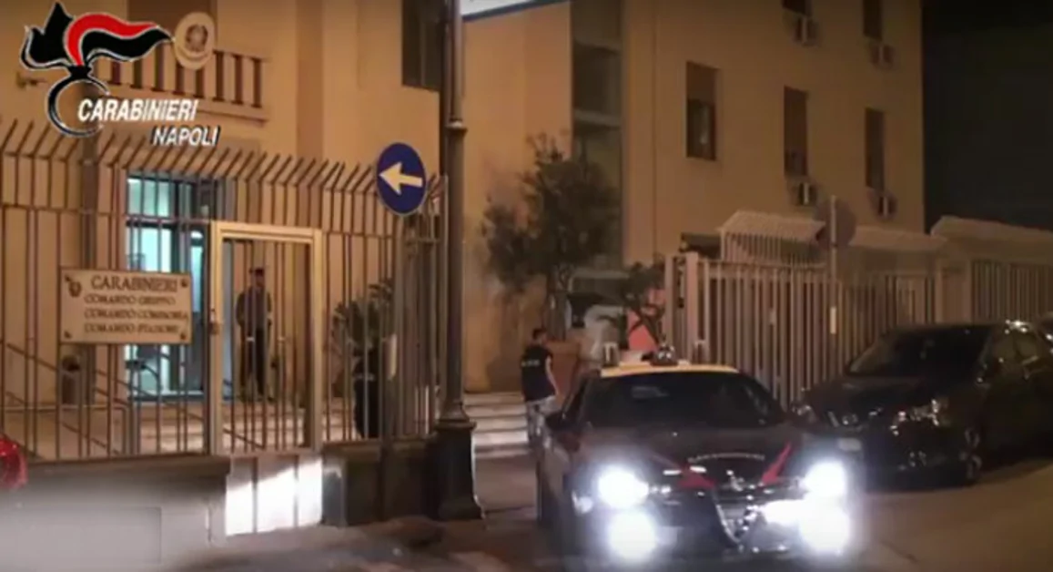 Torre Annunziata - Tentativo di rapina, uomo accoltellato ad una gamba