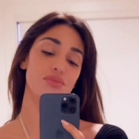 Mediaset: Belen Rodriguez sul lettino con... Le stories dell’ex di De Martino sorprendono i fan