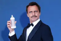 Alessandro Preziosi, il surfista dotato di "superpoteri" protagonista di un nuovo film