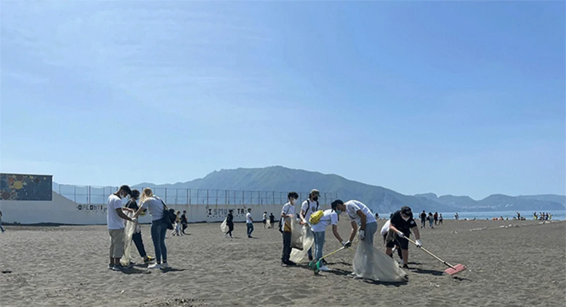 Torre Annunziata - Sabato 14 maggio raduno per la pulizia del Lido Mappatella