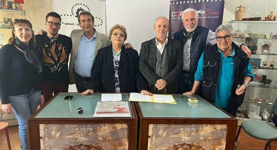 Torre Annunziata - Protocollo di partenariato tra Pro Loco e l'associazione "EsseOesse"