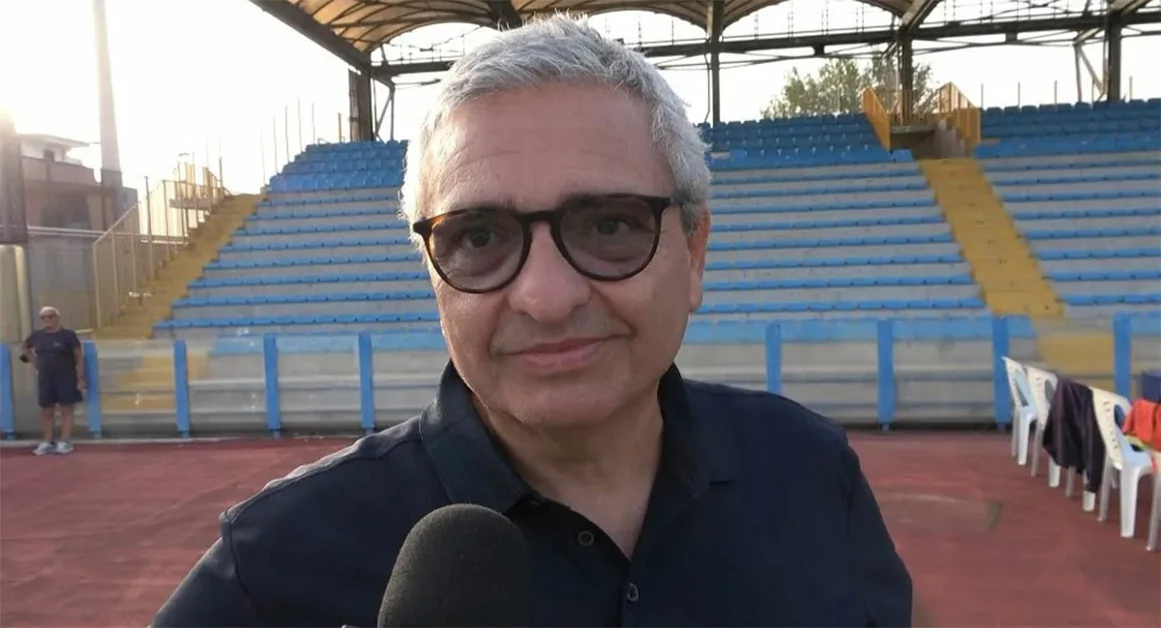 Torre Annunziata - Lettera aperta del presidente del Savoia Mario Pellerone